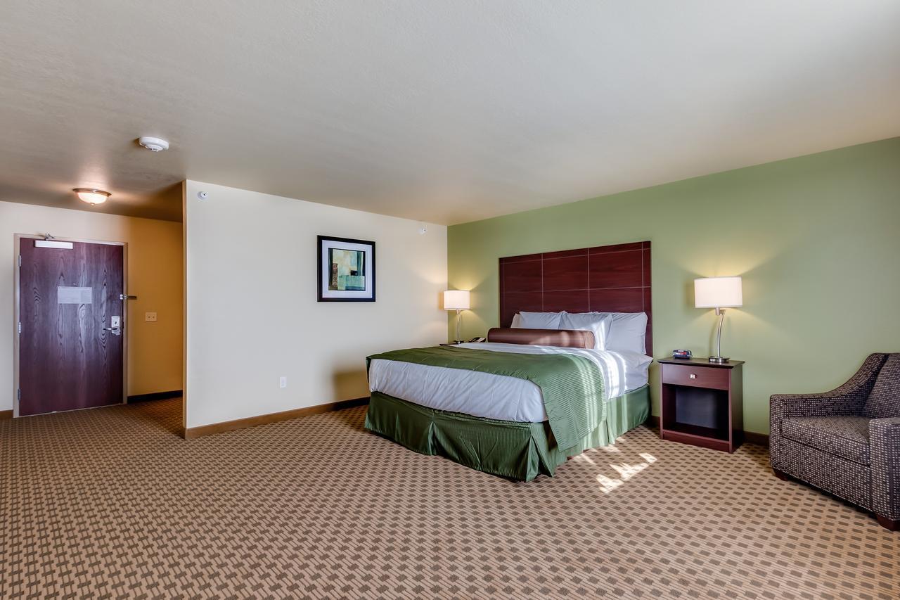 Cobblestone & - 3* Waverly