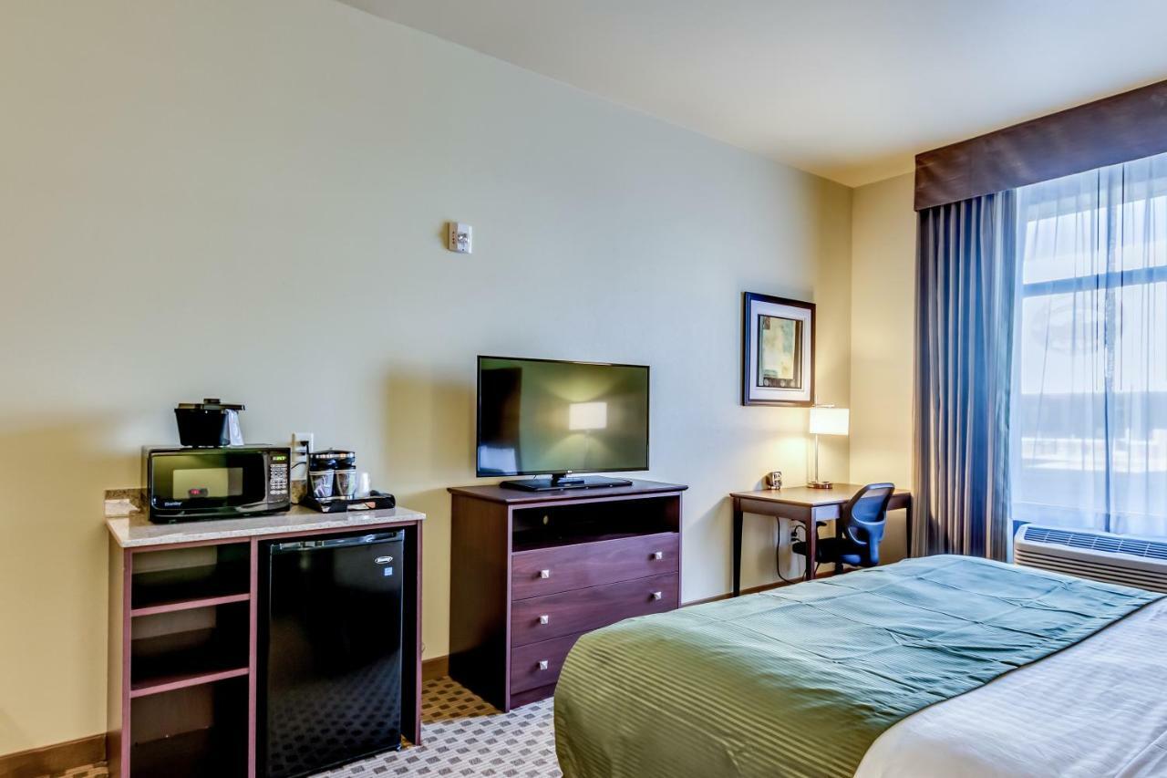 Cobblestone & - Hotel 3*
